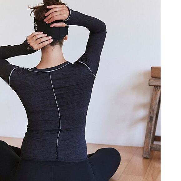 FP Movement x Hatch NWT Right On Run Black Layer Maternity Long Sleeve Top - Picture 8 of 11